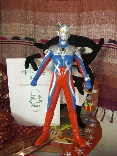 キサマ、オレのじゃまをするつもりか！